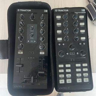 Controlador DJ Traktor Kontrol Z1 y X1