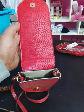 Mala para telemóvel vermelha