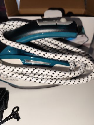 Plancha de viaje Taurus 1150W