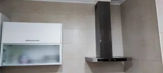 Muebles de Cocina con tiradores de metal