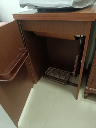 Máquina de coser Sigma, funciona muy bien.