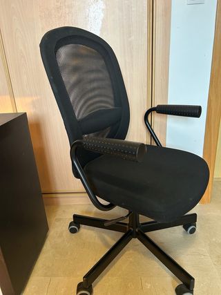 Silla de oficina Flintan Negra
