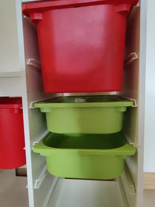 Mueble Escalera Trofast Blanco con 7 Cestas