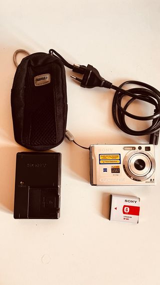 Cámara Sony Cyber-shot DSC-W90+ funda