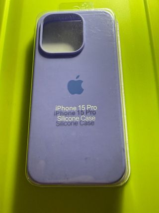 Cover iPhone 15 Pro Silicone Apple Viola