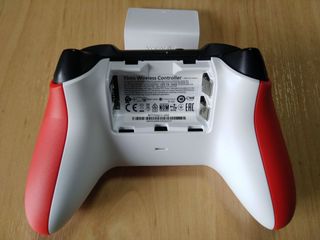 Mando Xbox Series X Rojo