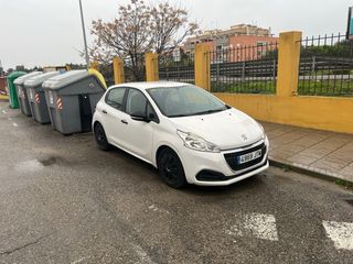 Peugeot 208 2016