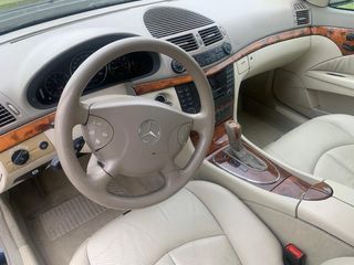 Mercedes-Benz Clase E 2003