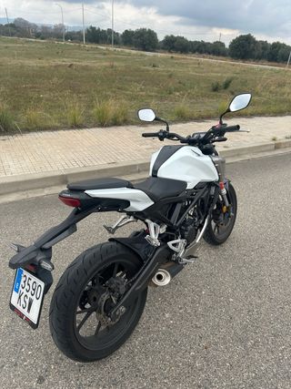 Honda CB125R 2019