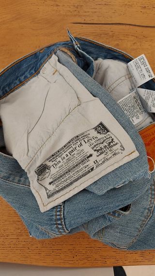 Shorts Levi's blu strappati