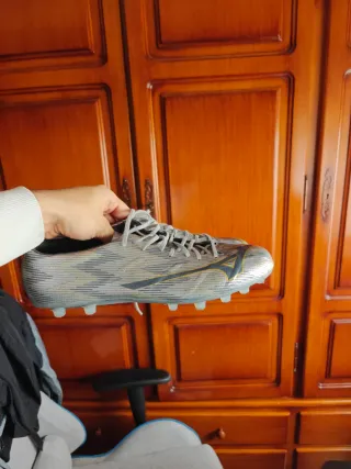 Mizuno Alpha 2 elite AG Talla 45