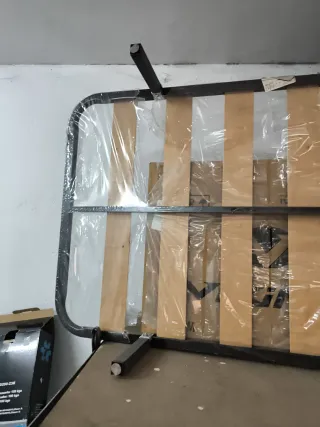 Somier de láminas con patas