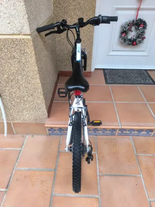 Bicicleta de Montaña Rockrider Blanca