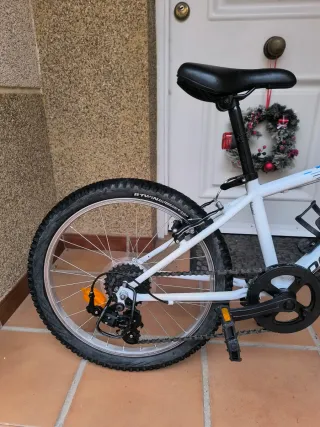 Bicicleta de Montaña Rockrider Blanca