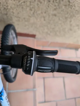 Bicicleta de Montaña Rockrider Blanca