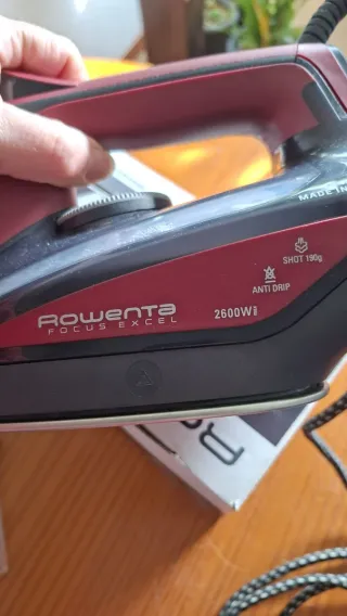 Plancha de Vapor Rowenta Focus Excel