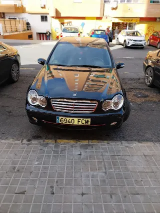 Mercedes-Benz Clase C 2006