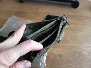 Riñonera verde militar sin estrenar