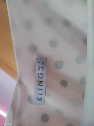 Vestido blanco lunares negros