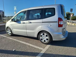 Ford Tourneo Courier 2016