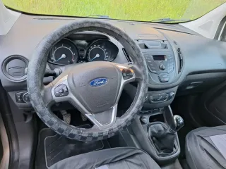 Ford Tourneo Courier 2016