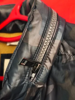 Chaqueta Camuflaje Zara .