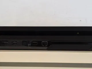 PS4 Pro 1TB CUH-7016B + 2 mandos