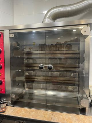 Asador de pollos 4 fuegos