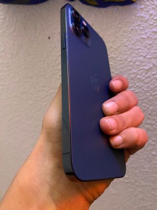 iPhone 12 Pro Max 93% Batería