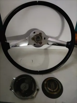 Volante Seat 850 Clásico