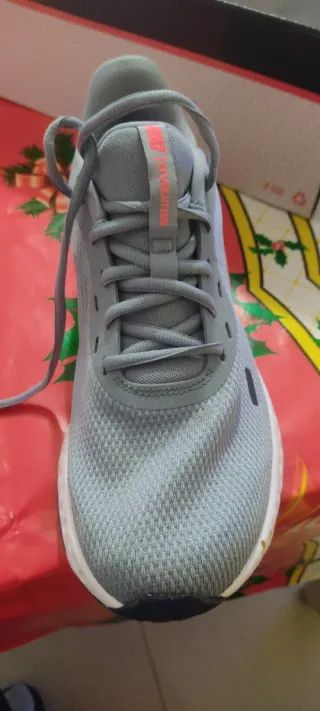 Scarpe Nike grigie e rosa