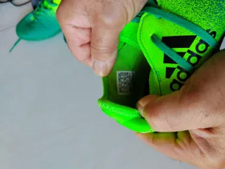 Zapatillas multitacos Adidas verdes