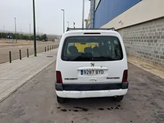 Peugeot Partner 2002