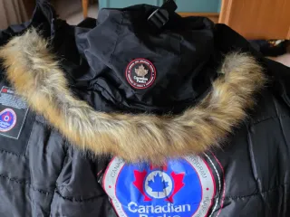 Abrigo Canadian Peak