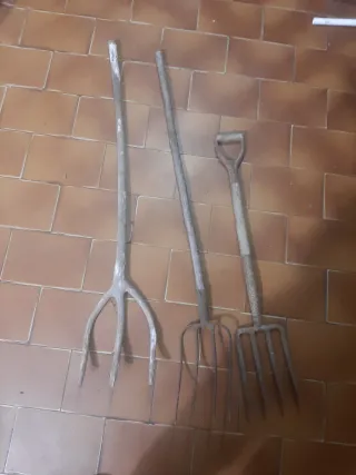 Horcas de madera (3 unidades)