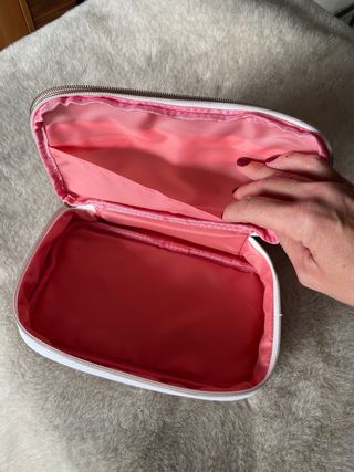 Neceser maquillaje Lily England dorado y blanco