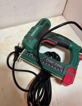 Grapadora Clavadora electrica Parkside