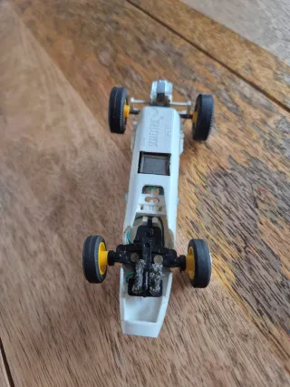 Coche Scalextric Vintage Cooper C-81