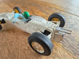 Coche Scalextric Vintage Cooper C-81