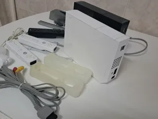 Nintendo Wii Negra y Blanca nuevas