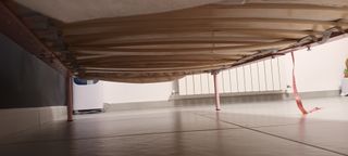 Cama infantil rosa metálica