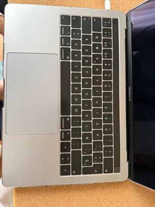 MacBook Pro 13 Plata/Gris Espacial