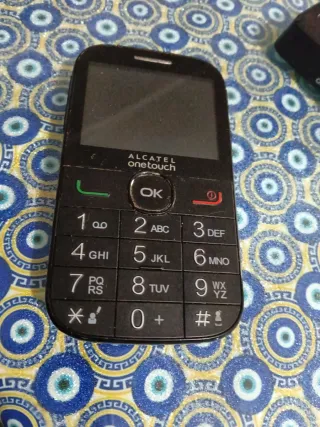 2 x Alcatel One Touch Teléfonos + Cargadores