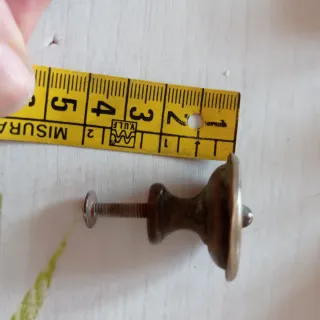 Pomelli per mobili in metallo dorato