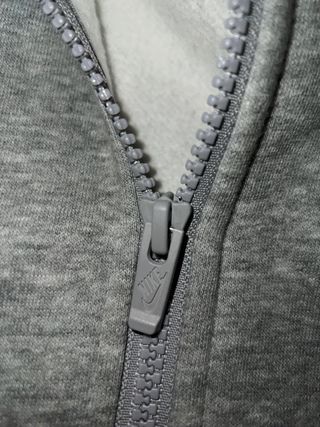 Sudadera Nike Gris con Cremallera