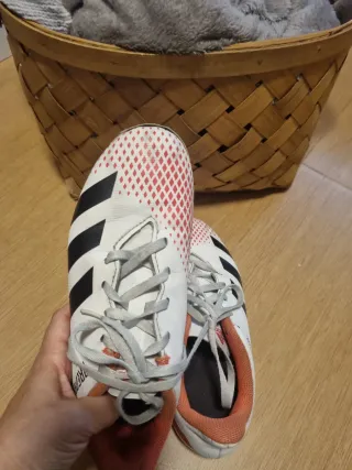 Botas de fútbol Adidas Talla 36