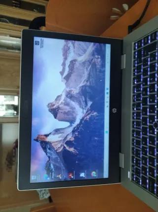 HP ProBook i7 Portátil Gris/Plateado