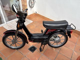 Vespino ALX con documentación e ITV. 3500 km!!