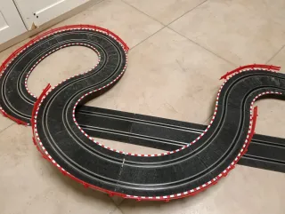 Scalextric Carrera Compact + 6 coches