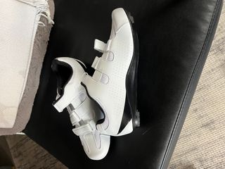 Zapatos de Ciclismo Blancos B-PRO 42
